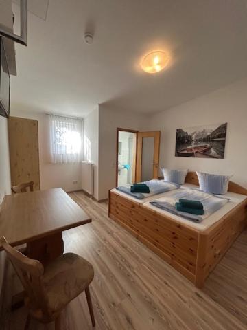 Doppelzimmer mit eigenem Bad